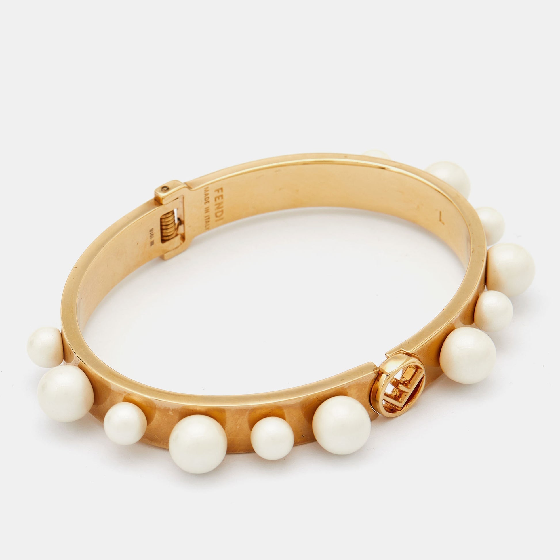 18K Fendi Pearls Bracelet