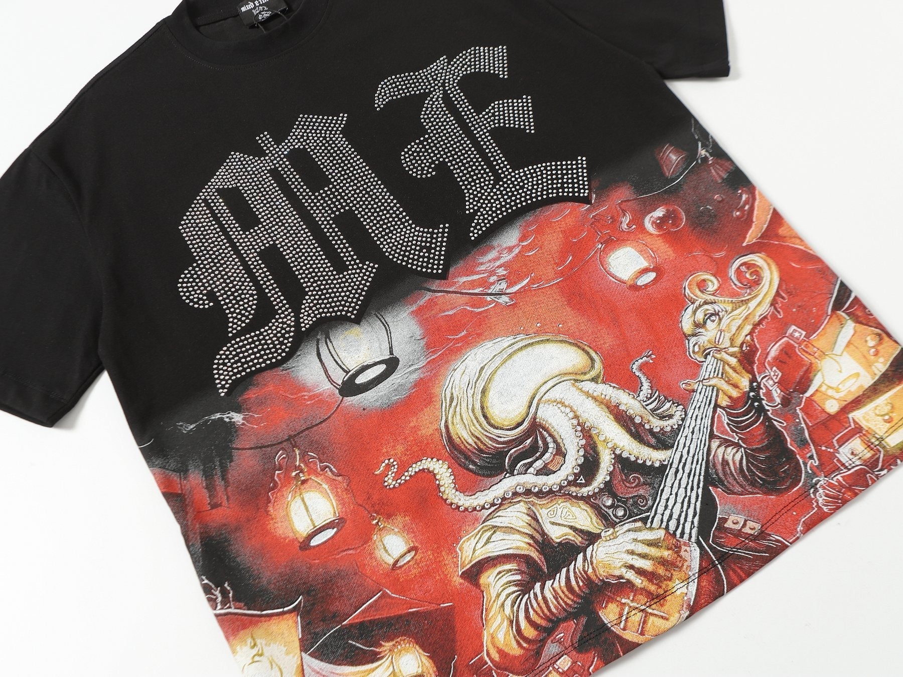 MIXED EMOTION Octopus Graphic Short-Sleeve T-Shirt — front