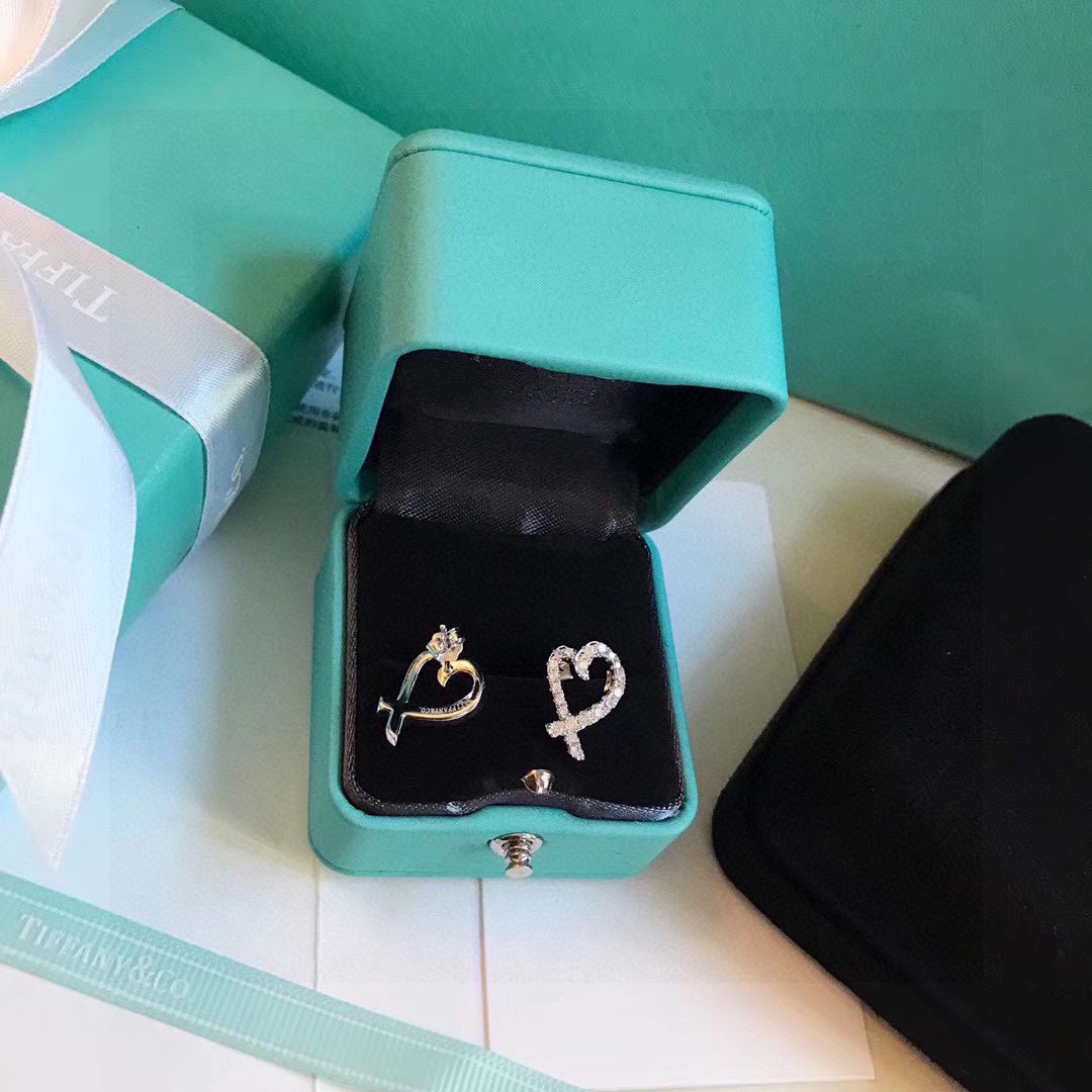 18K Tiffany Diamond Earrings